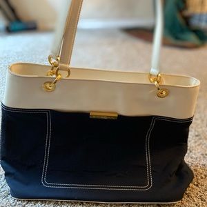 ST. JOHN navy blue and white hand bag